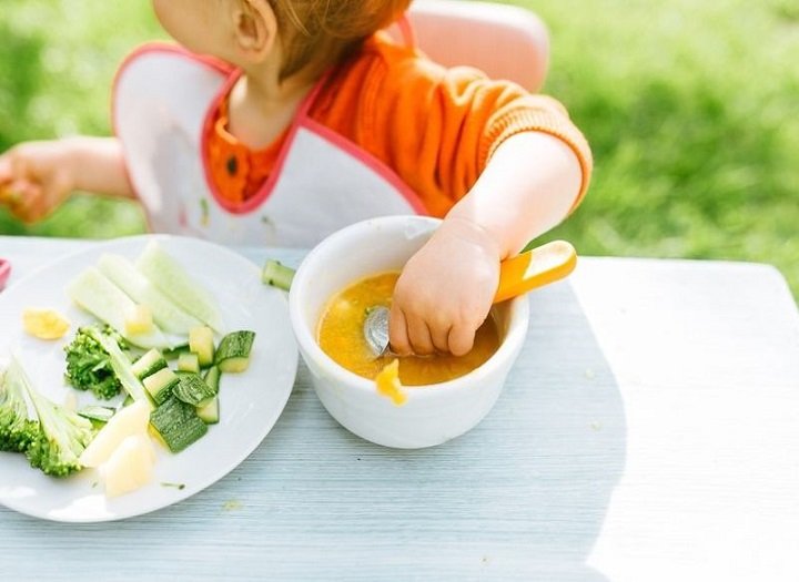 Cho bé ăn cháo dinh dưỡng mấy lần trong ngày là phù hợp? - Doanh nhân đương thời